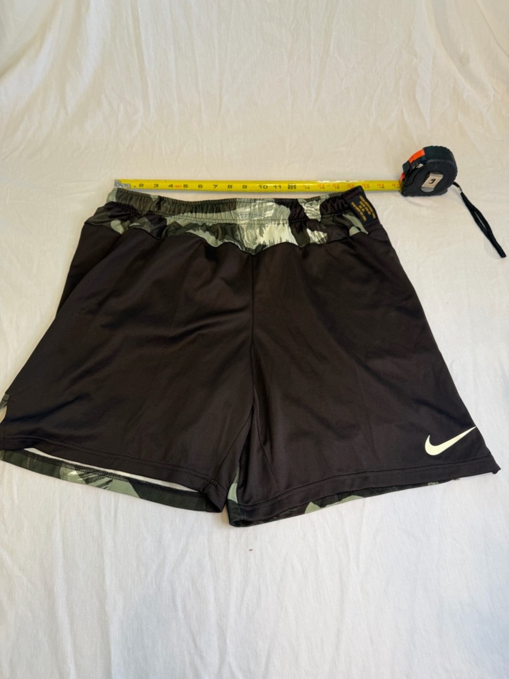 Nike Shorts Cascade Brushstroke Camo Men's Size XL Pockets Drawstring Brown Logo